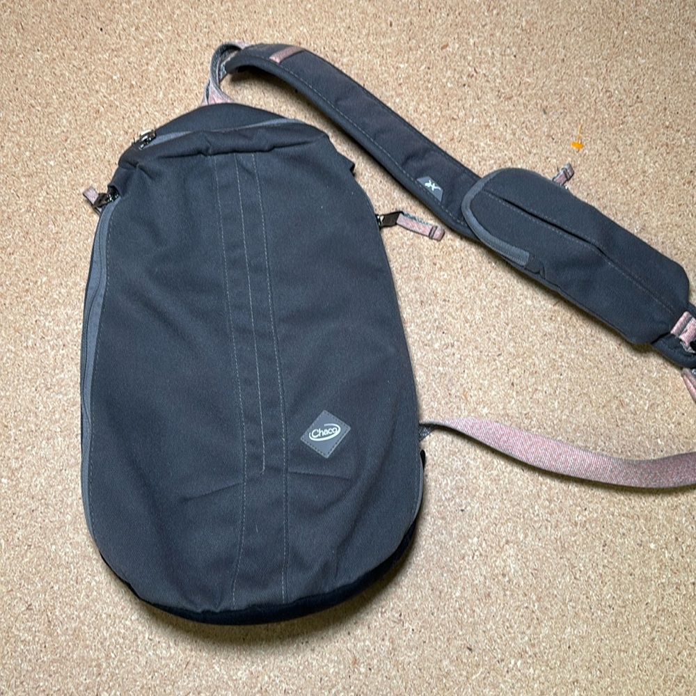 Gray Chaco Redlands Crossbody Bag Gray